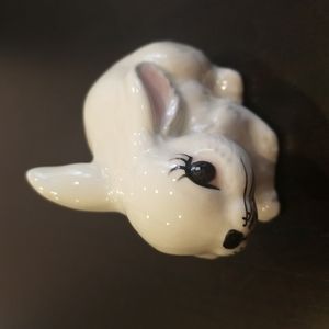 Vintage Cotton tale bunny, figurine